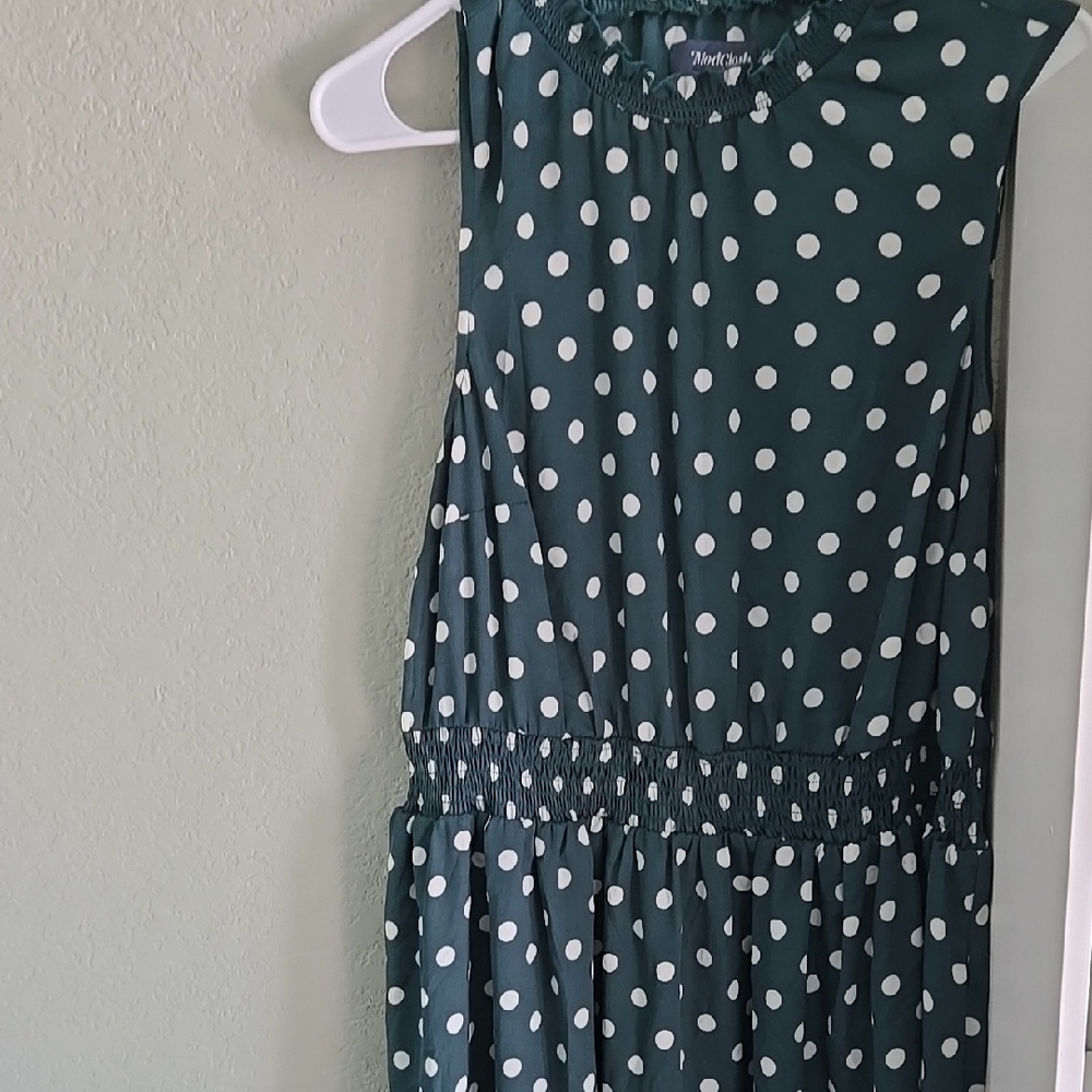 Green Polka Dot Sleeveless Dress